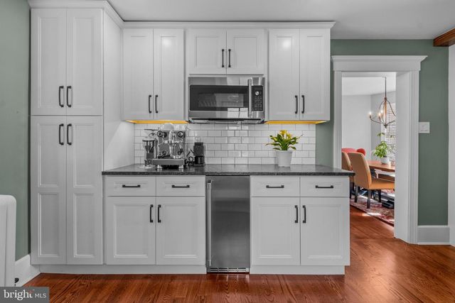 341 W GRAISBURY AVE, Audubon, NJ 08106