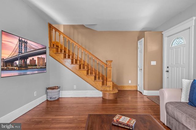 341 W GRAISBURY AVE, Audubon, NJ 08106