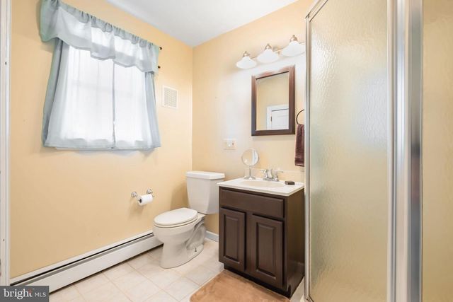 341 W GRAISBURY AVE, Audubon, NJ 08106