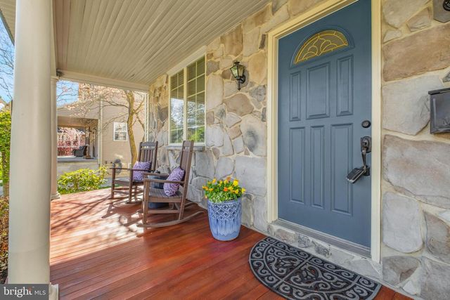 341 W GRAISBURY AVE, Audubon, NJ 08106