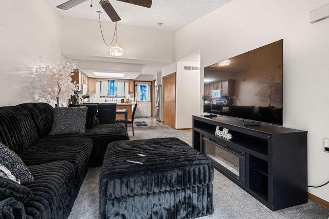 1406 Pegwood Drive, Columbus, OH 43229