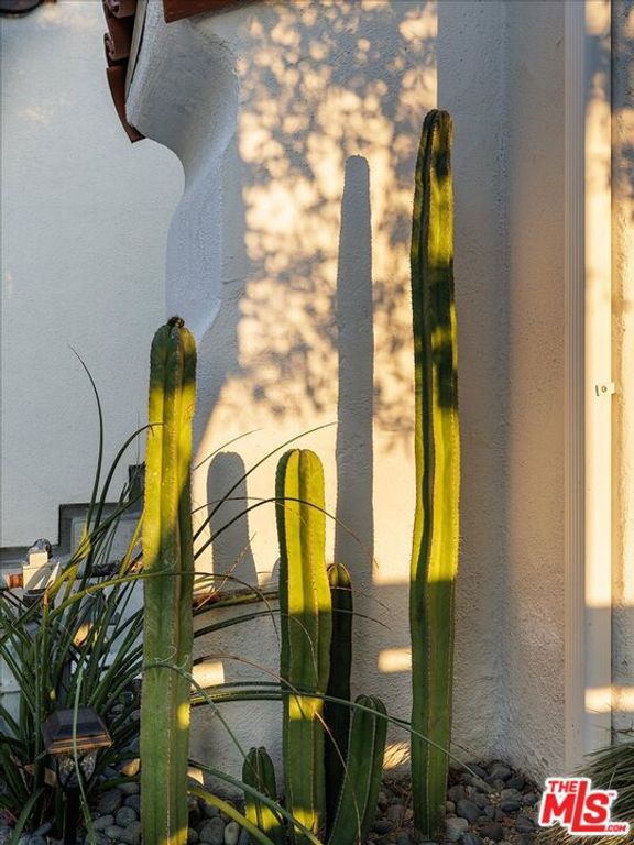 3060 Silver Lake Boulevard, Los Angeles, CA 90039 — photo 3