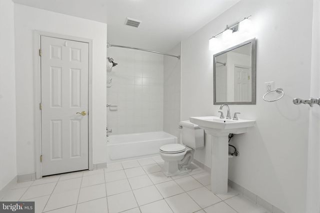 3515 DEVON DR, Falls Church, VA 22042