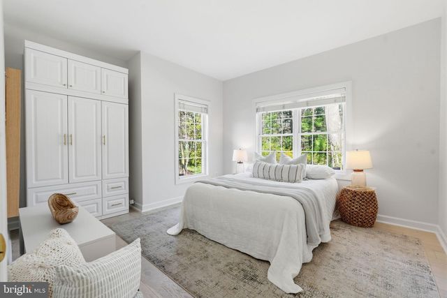 3515 DEVON DR, Falls Church, VA 22042