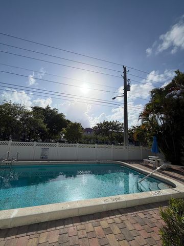 270 S Cypress Road 204, Pompano Beach, FL 33060