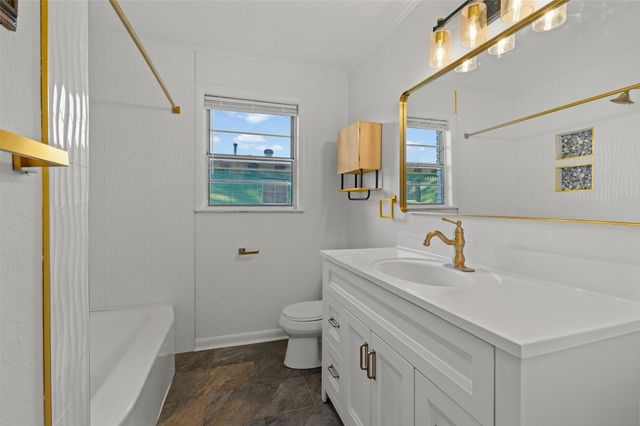 3211 Caroline Drive, Bossier City, LA 71112