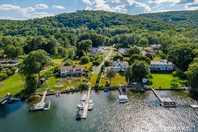 2 Penney Lane, New Fairfield, CT 06812