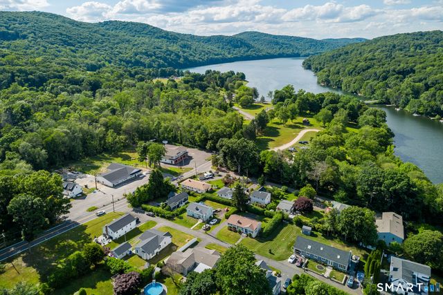 2 Penney Lane, New Fairfield, CT 06812