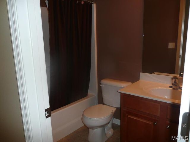 118 Fallon Villa Court, O'fallon, MO 63368