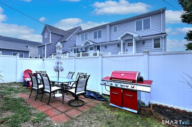 2 Paris Street, Milford, CT 06460