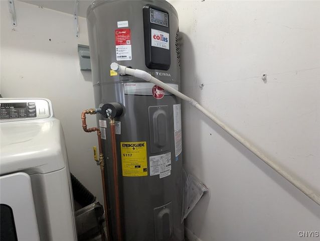 6 Elmhurst Drive, New Hartford, NY 13413