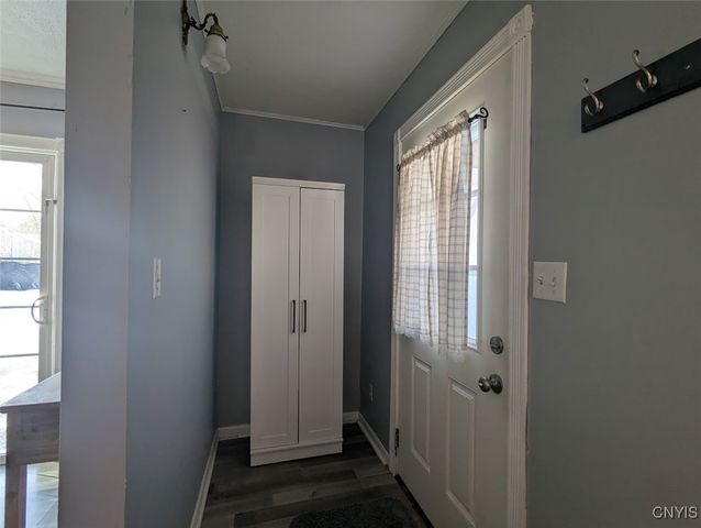 6 Elmhurst Drive, New Hartford, NY 13413