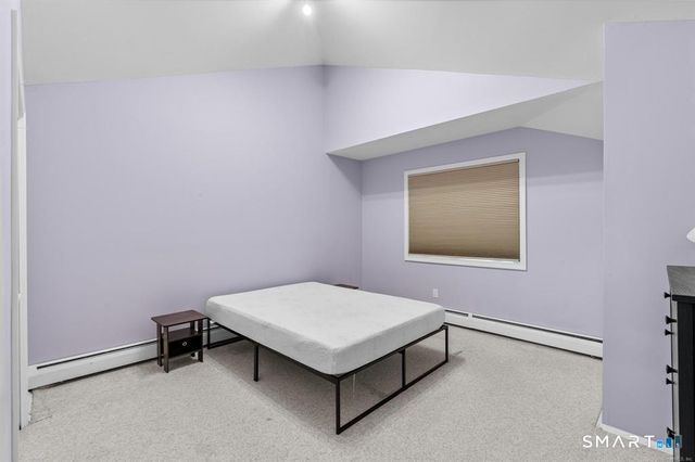 13 Byrne Court A, Farmington, CT 06032