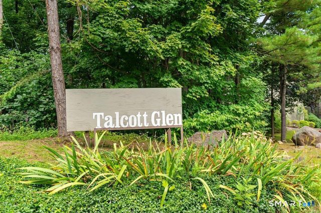 13 Byrne Court A, Farmington, CT 06032