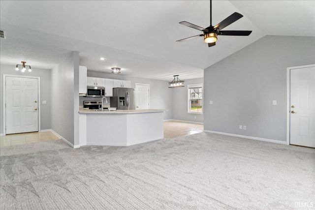 644 Woodall Drive, Evansville, IN 47711