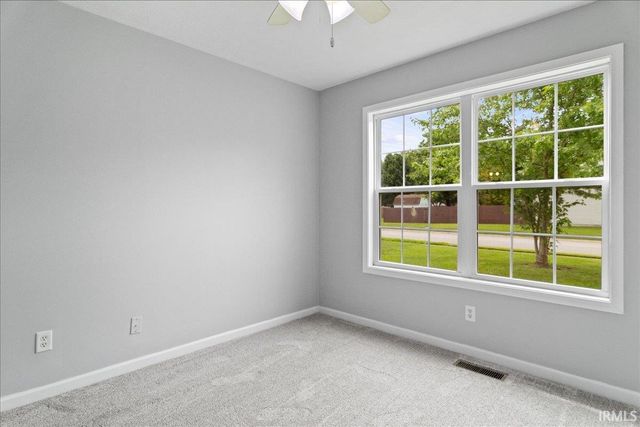 644 Woodall Drive, Evansville, IN 47711