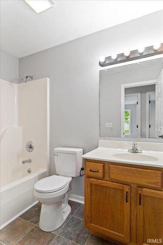 644 Woodall Drive, Evansville, IN 47711