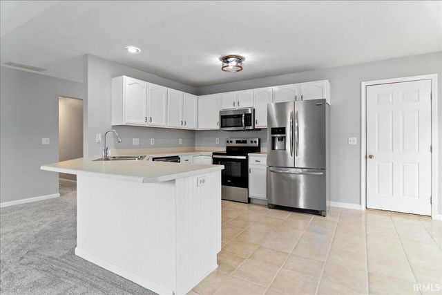 644 Woodall Drive, Evansville, IN 47711