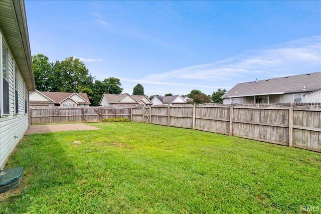 644 Woodall Drive, Evansville, IN 47711