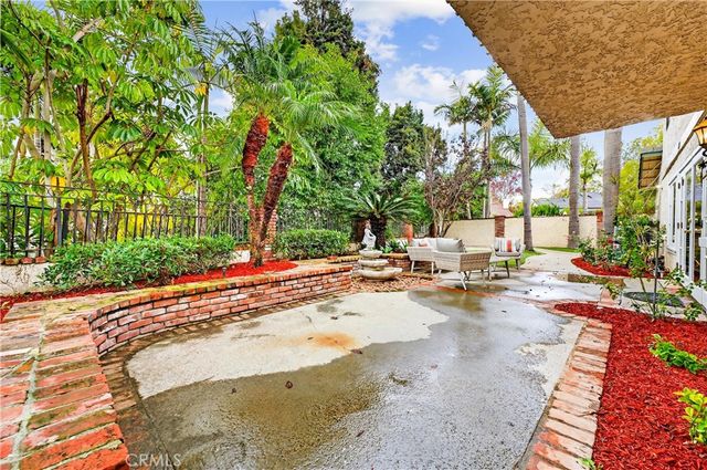 663 Lausinda Avenue, Long Beach, CA 90803