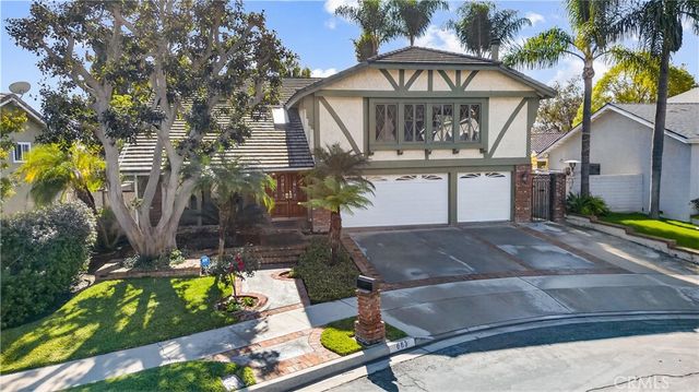 663 Lausinda Avenue, Long Beach, CA 90803
