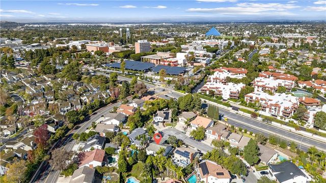 663 Lausinda Avenue, Long Beach, CA 90803