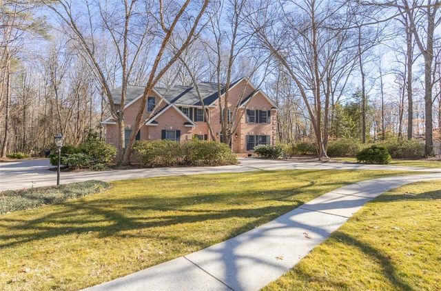 1104 Thornehill Drive, Anderson, SC 29621