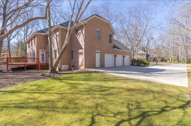 1104 Thornehill Drive, Anderson, SC 29621