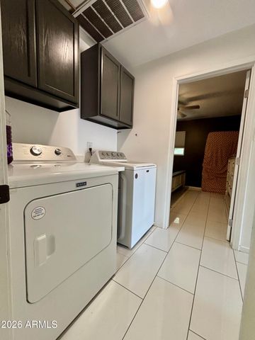 2335 W Myrtle Avenue, Phoenix, AZ 85021
