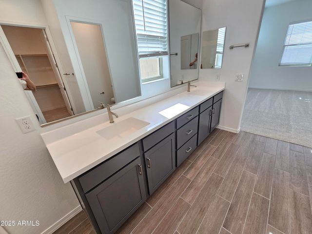 22679 E WATFORD Drive, Queen Creek, AZ 85142