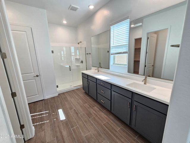 22679 E WATFORD Drive, Queen Creek, AZ 85142