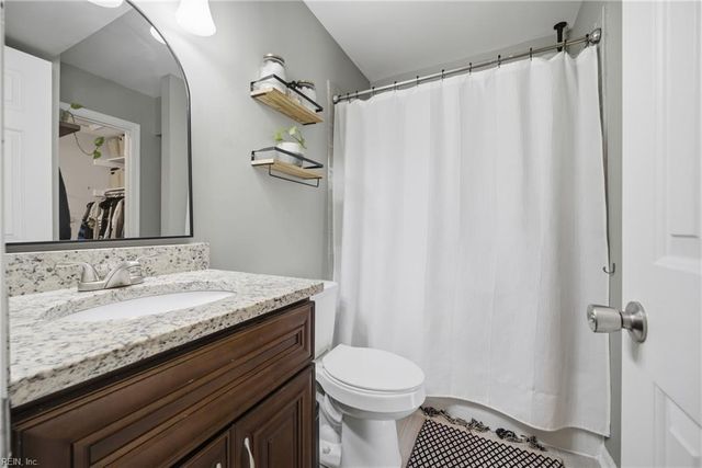 625 Cedar Springs Ct, Virginia Beach, VA 23462