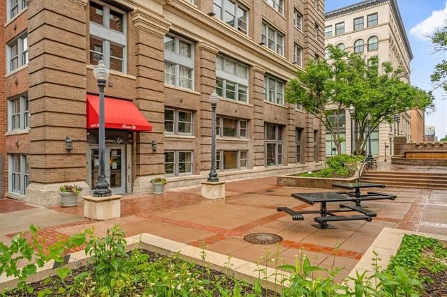 712 Broadway Boulevard 704, Kansas City, MO 64105