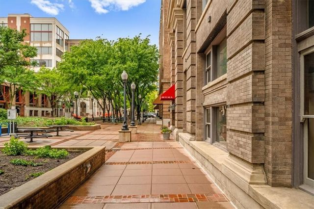 712 Broadway Boulevard 704, Kansas City, MO 64105