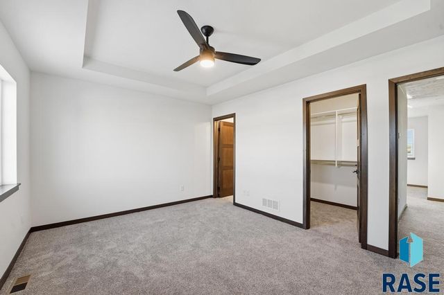 1249 N Marion Rd Road 2, Sioux Falls, SD 57107