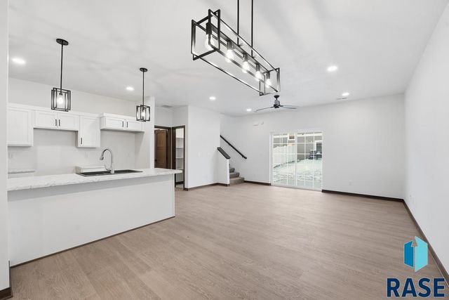 1249 N Marion Rd Road 2, Sioux Falls, SD 57107