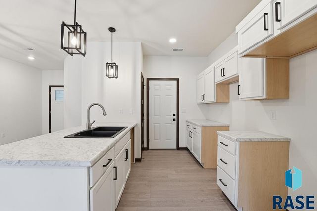 1249 N Marion Rd Road 2, Sioux Falls, SD 57107