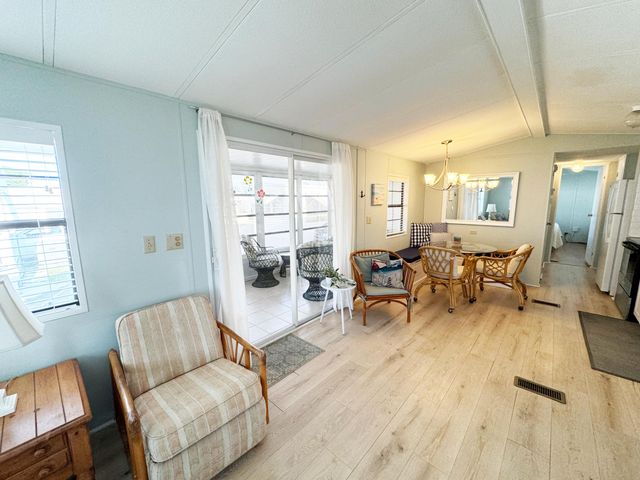 210 Cardinal Drive B, Briny Breezes, FL 33435