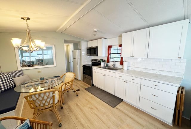 210 Cardinal Drive B, Briny Breezes, FL 33435