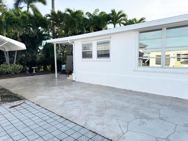 210 Cardinal Drive B, Briny Breezes, FL 33435