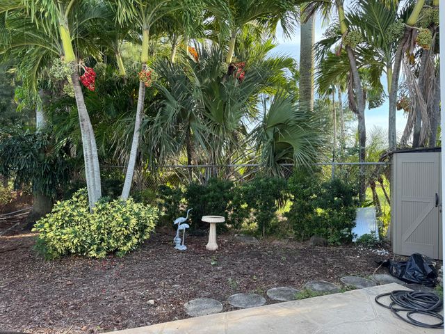 210 Cardinal Drive B, Briny Breezes, FL 33435