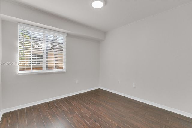 2945 NE 185th St 1402, Aventura, FL 33180