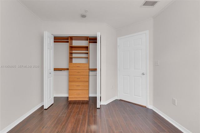 2945 NE 185th St 1402, Aventura, FL 33180