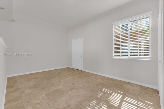 2945 NE 185th St 1402, Aventura, FL 33180