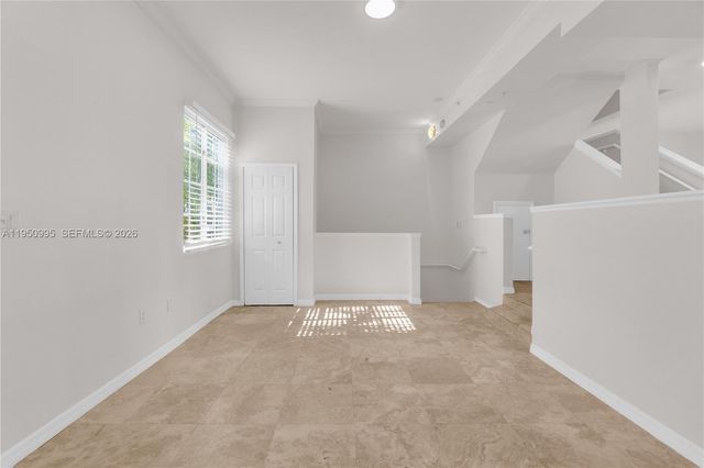 2945 NE 185th St 1402, Aventura, FL 33180