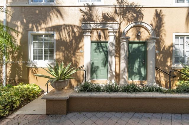 2945 NE 185th St 1402, Aventura, FL 33180