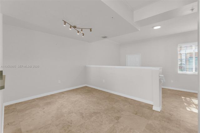 2945 NE 185th St 1402, Aventura, FL 33180