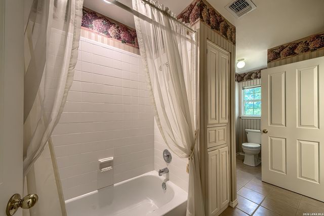 16030 Santa Cathrena, San Antonio, TX 78232
