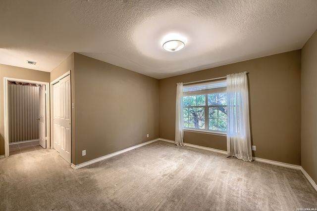 16030 Santa Cathrena, San Antonio, TX 78232