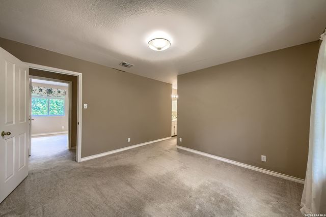 16030 Santa Cathrena, San Antonio, TX 78232